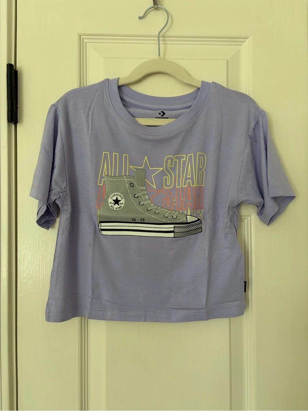 XS (4/5) girls Lavender 'All Star' Graphic Tee converse high tops